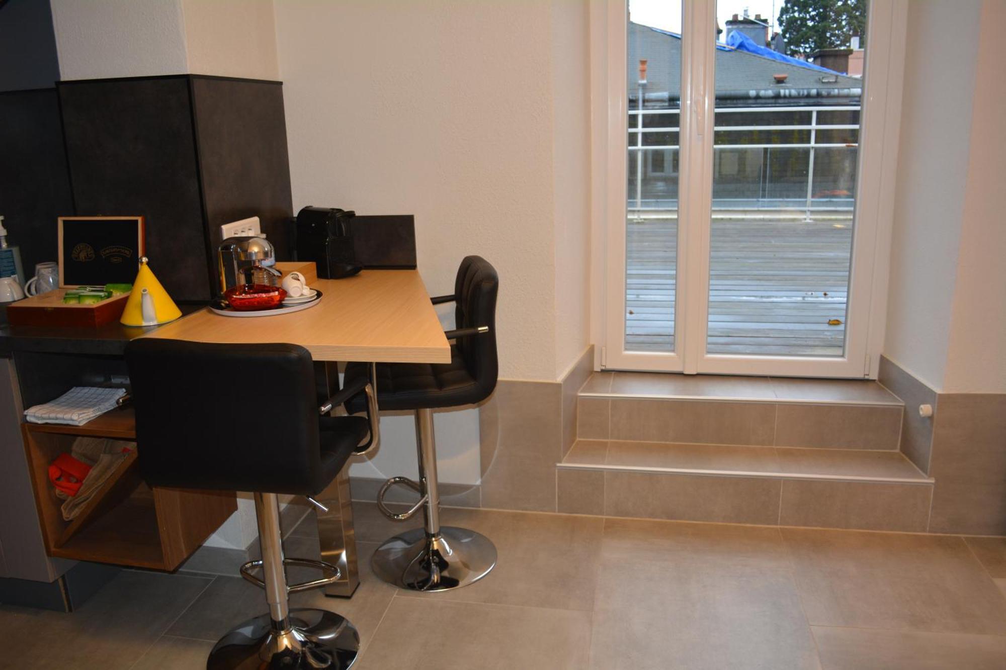 Appartement-Terrasse Parking Prive Meuble De Tourisme 4 Etoiles Belfort Exterior foto