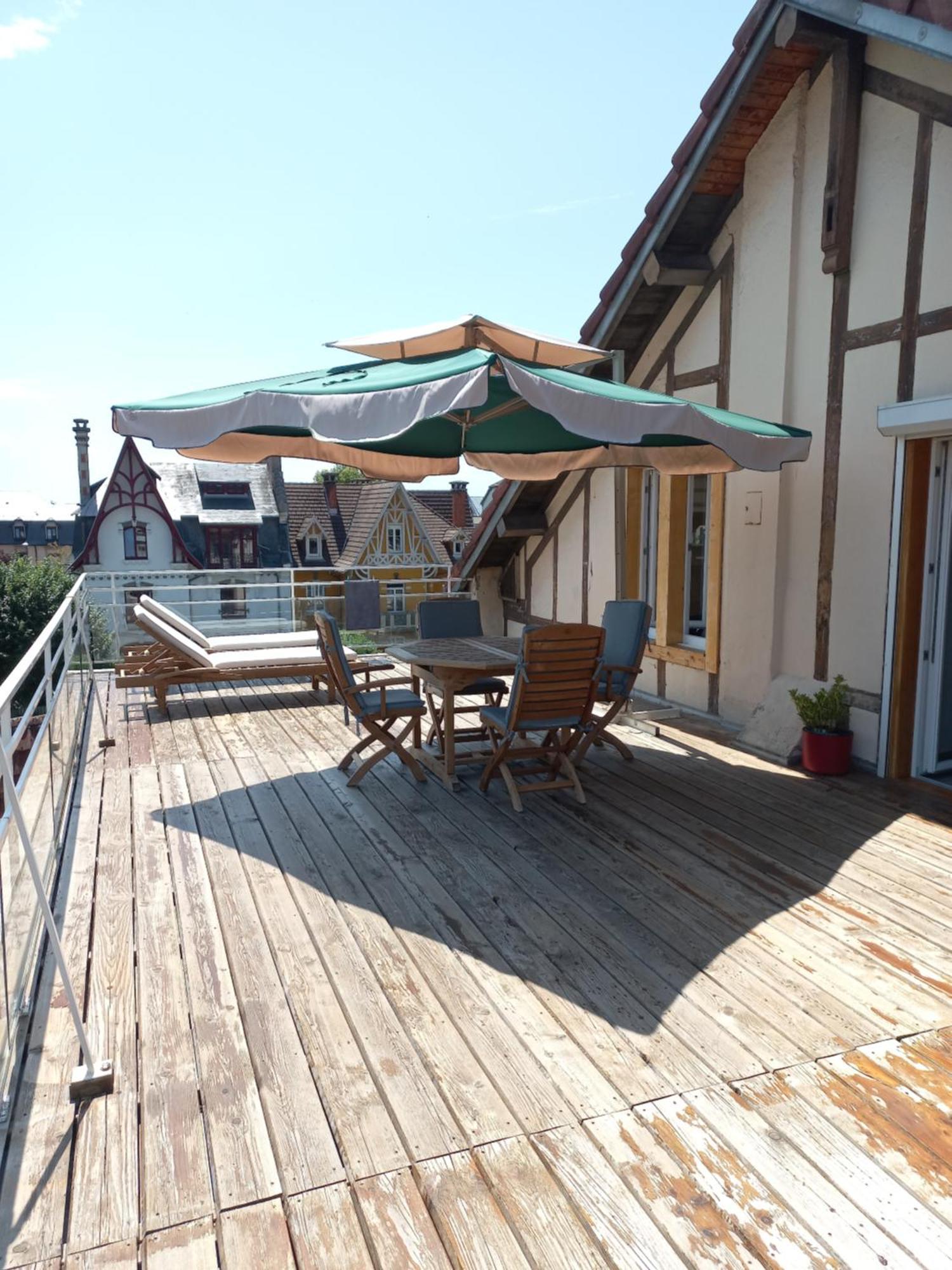Appartement-Terrasse Parking Prive Meuble De Tourisme 4 Etoiles Belfort Exterior foto
